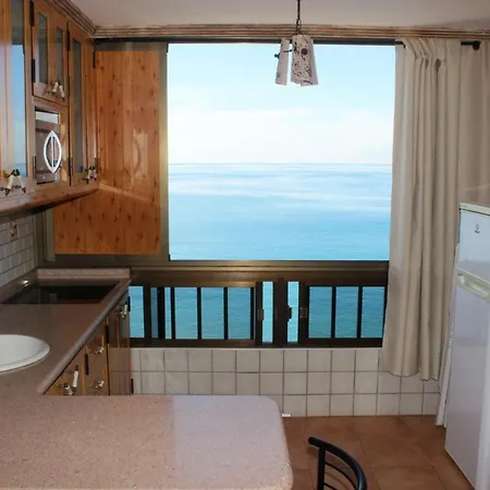 Ocean Beachfront In Patalavaca Apartment