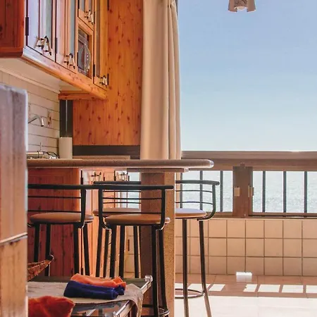 Ocean Beachfront In Patalavaca Apartment *